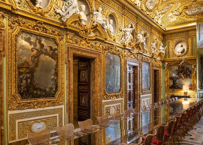 Palazzo Shedir - The Leading Of The World