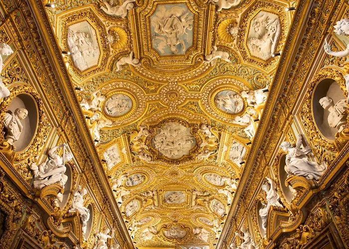 Palazzo Shedir - The Leading Of The World רומא