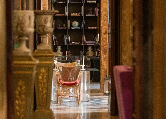 Palazzo Shedir - The Leading Of The World