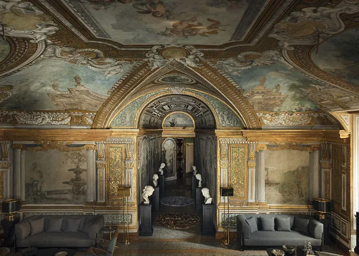Palazzo Shedir - The Leading Of The World רומא